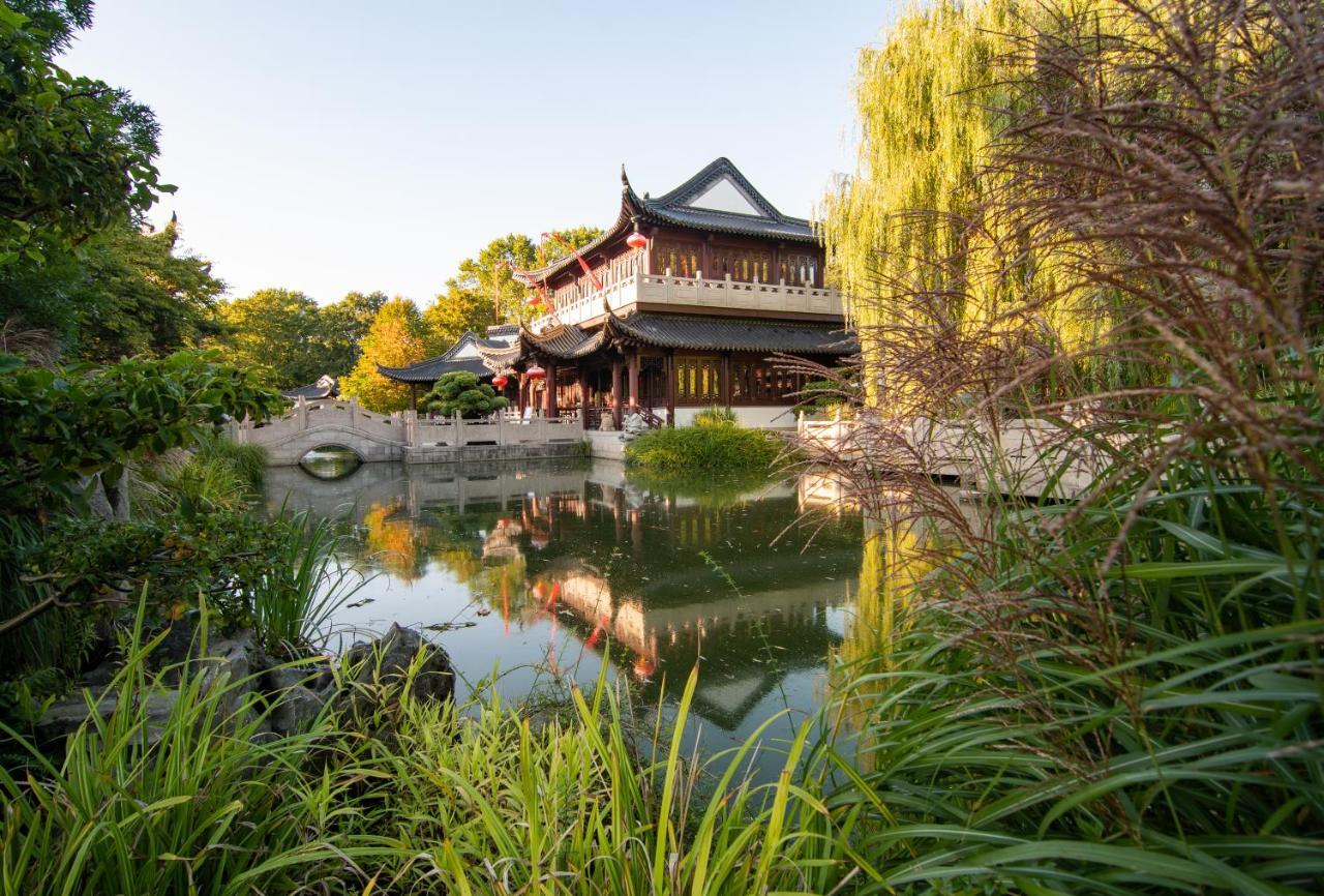 Hostel Мангейм Экстерьер фото The Japanese House