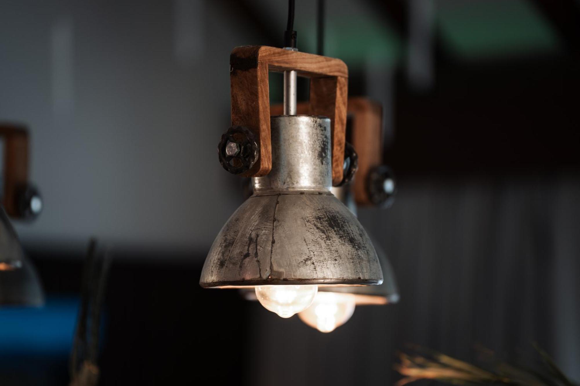 Hostel Мангейм Экстерьер фото A pendant light