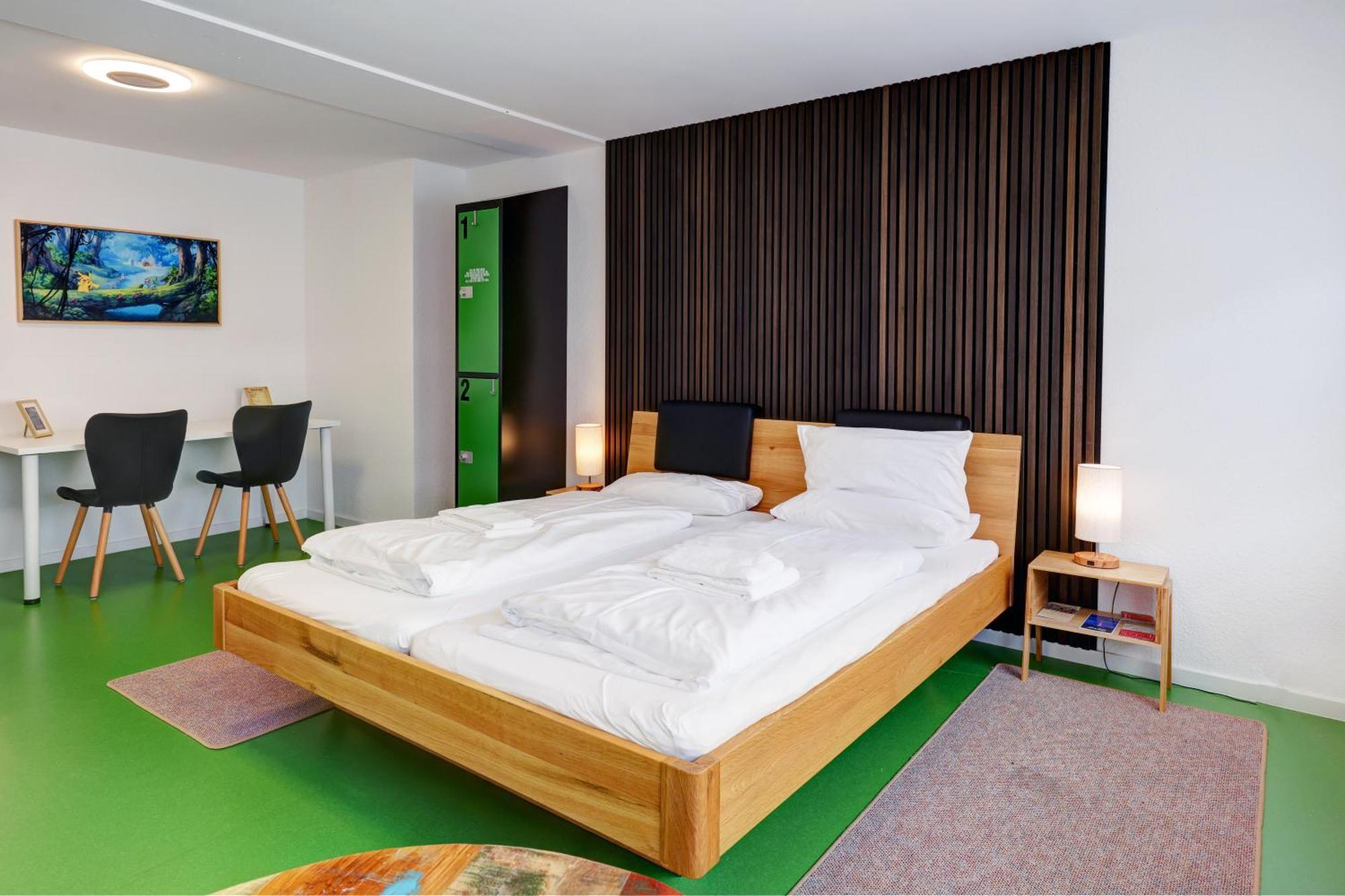 Hostel Мангейм Экстерьер фото A room at the hotel