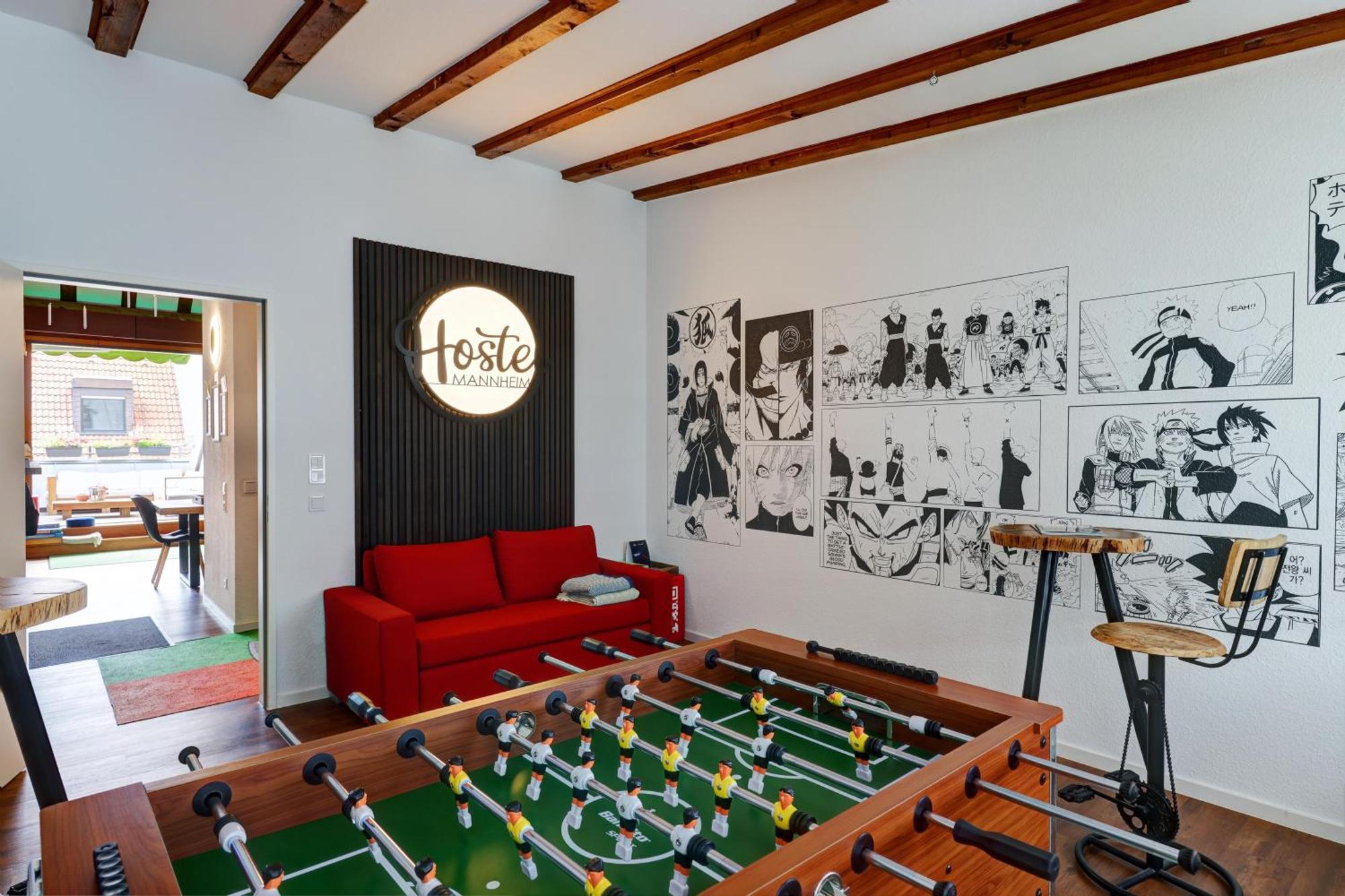 Hostel Мангейм Экстерьер фото Hostel in Madrid